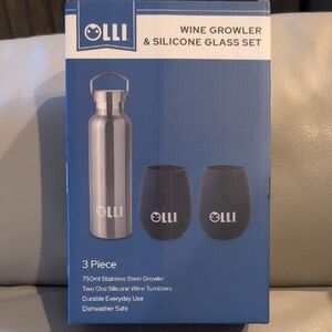 OLLI Wine Growler & Silicone Glass Set - Silver and Black